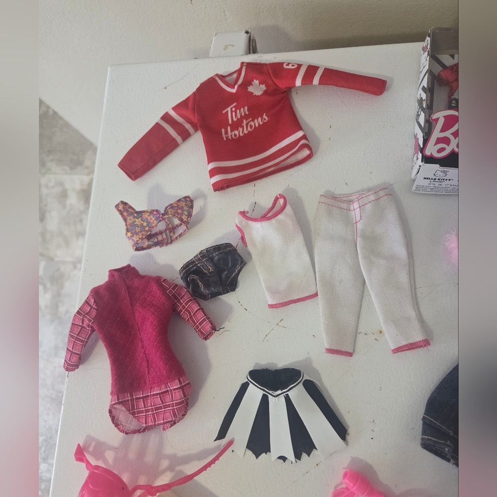 Barbie Fashion Accessory Set - Picture 8 of 10